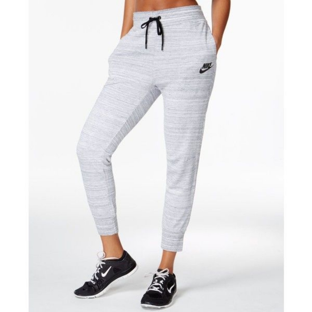 NWT NIKE Sportswear Advance 15 Knit Joggers